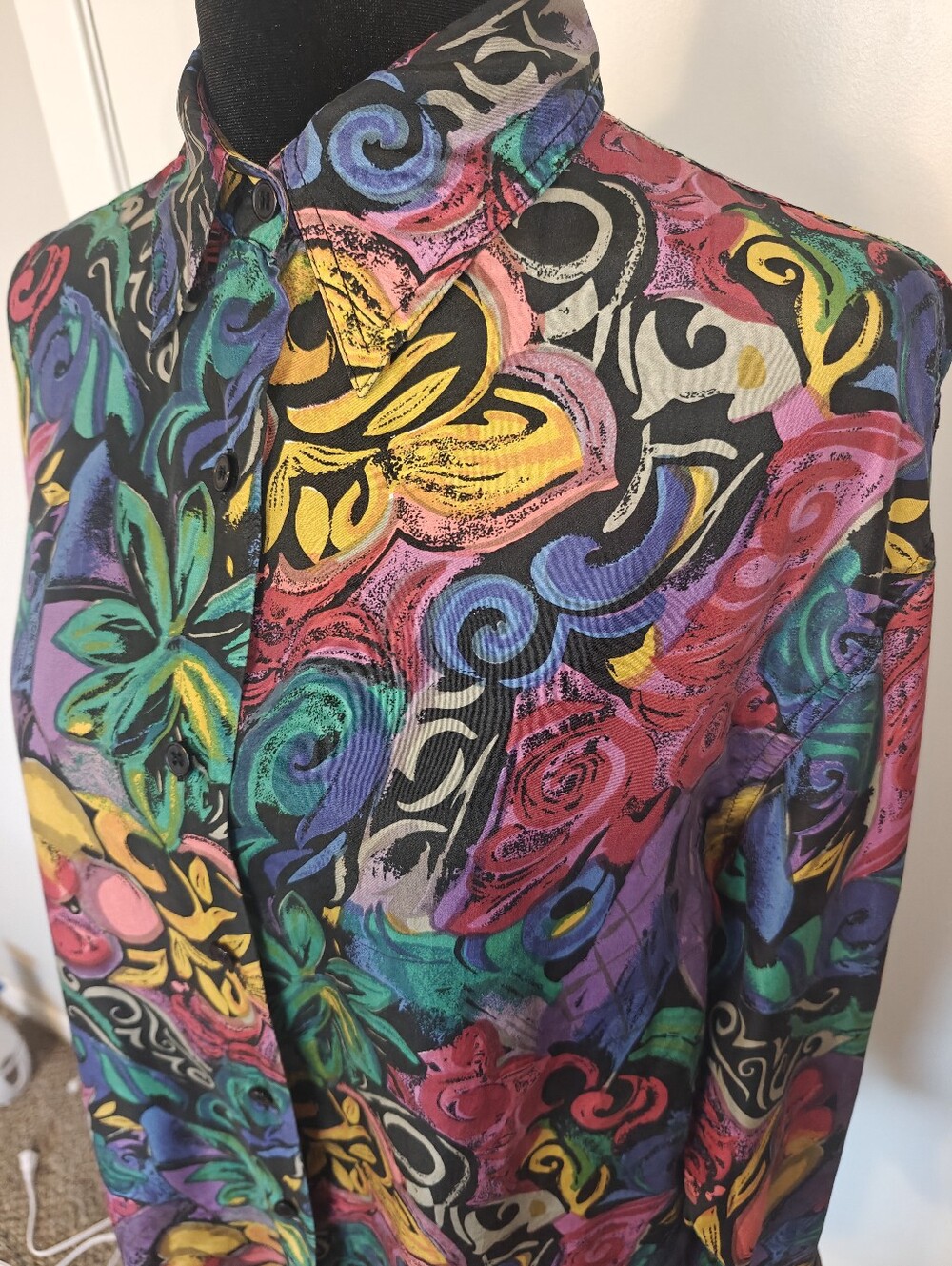 Silk Abstract Blouse Button Up Down M Vintage Partners By Mervyns Flamboyant